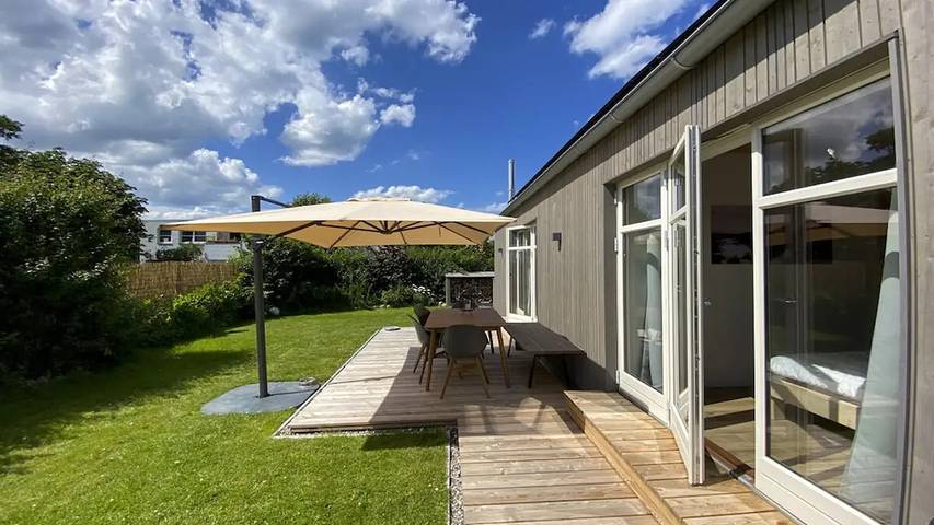 Ferienhaus für 4 Personen, mit Terrasse und Garten sowie Sauna