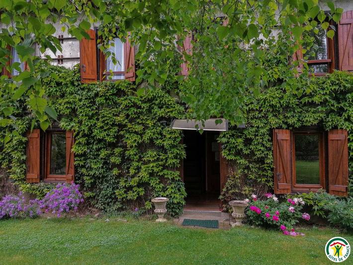 Gîte pour 5 personnes, avec jardin et terrasse dans Izaut-de-l'Hôtel