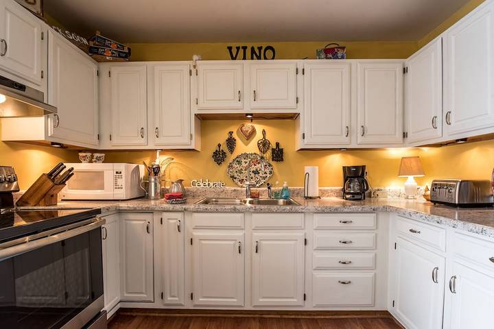 Vacation house for 17 people, with terrace in Lake Geneva (WI)