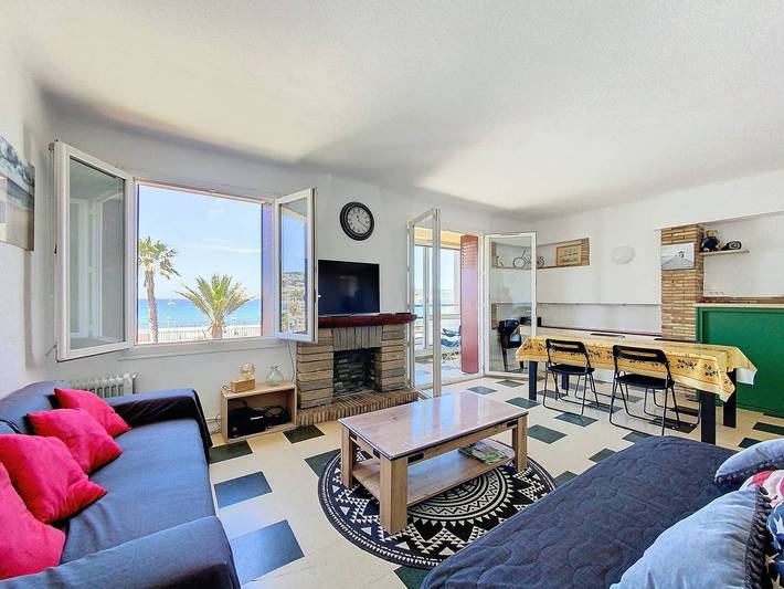 Gîte pour 4 personnes, avec terrasse dans Plage de Saint-Cyr sur Mer Les Lecques - 3