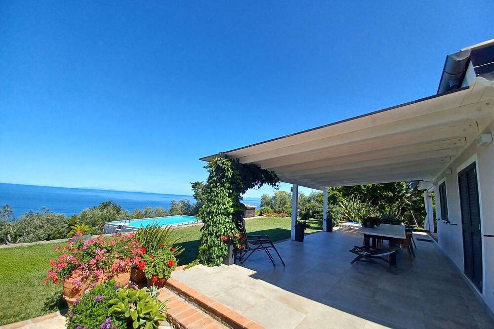 Villa in Porto Santo Stefano mit 2 Schlafzimmern 4 Schlafplätzen in Porto Santo Stefano, Grosseto Provinz