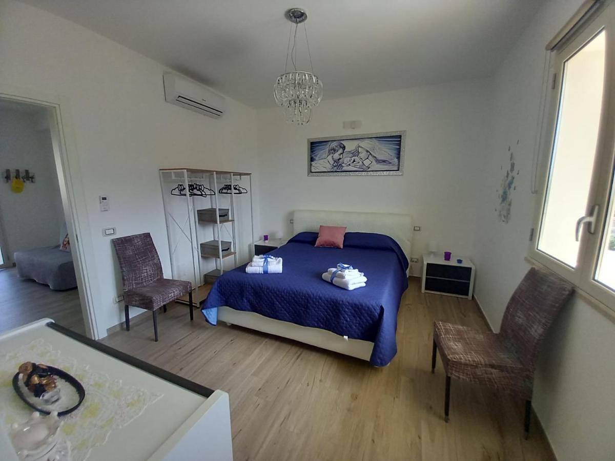 Appartement entier, Two-Bedroom House in Capaci, Province de Palerme