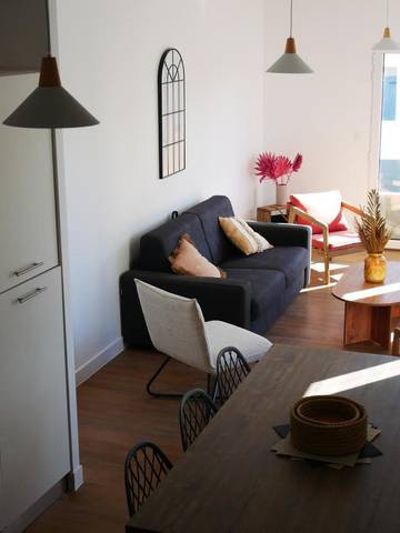 Location de vacances pour 8 personnes, avec vue et jardin dans Locmaria (Groix)