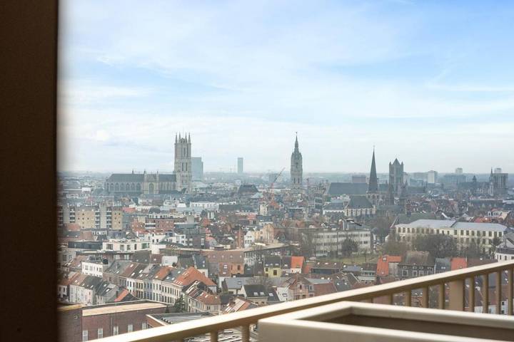Loft voor 4 personen, met terras en uitzicht in Gent