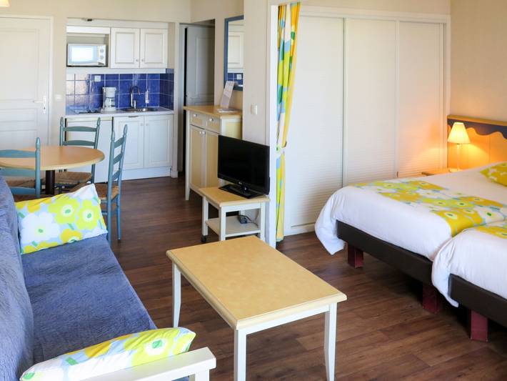 Gîte pour 2 personnes, avec terrasse et bassin pour enfant, animaux acceptés à Biarritz - 3