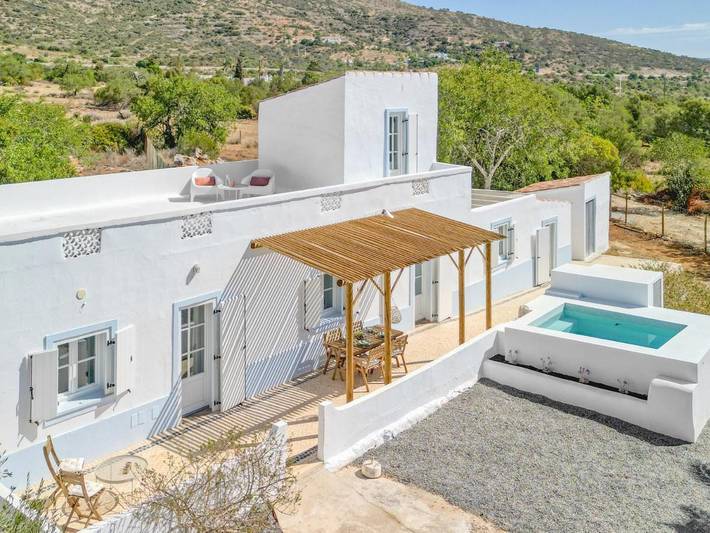 Villa für 5 Personen, mit Terrasse und Garten sowie Pool in Faro - 4