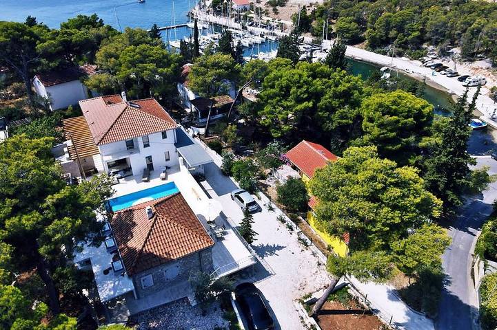 Ferienhaus für 12 Personen, mit Balkon und Garten, mit Haustier - 1