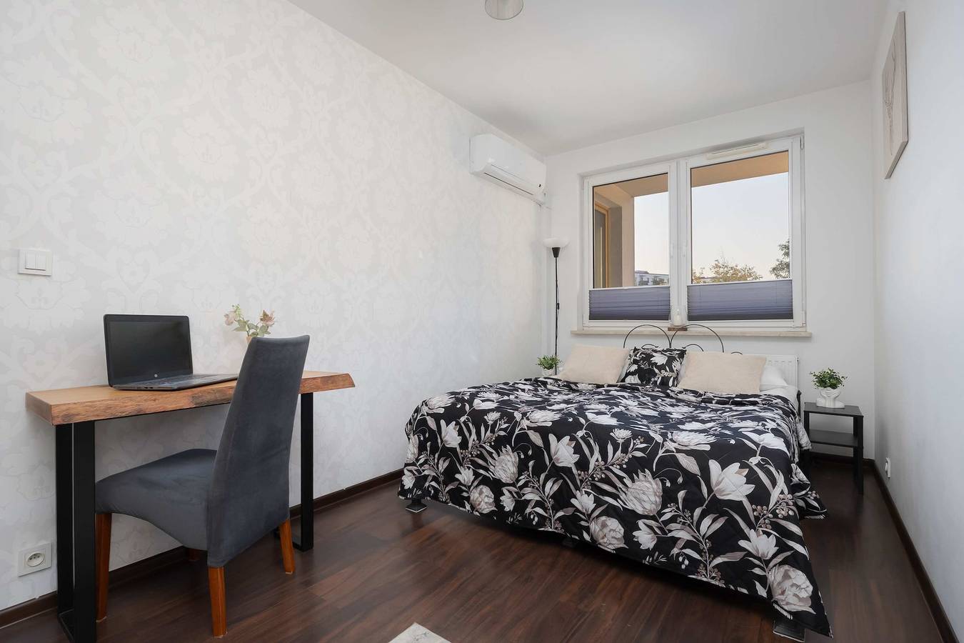 Ganze Wohnung, Modern Apartment | Parking, Air Conditioning, Balcony in Białołęka, Warschau