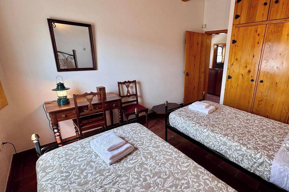 Casa da Hortência Roxa in Biscoitos, Terceira (Azoren)