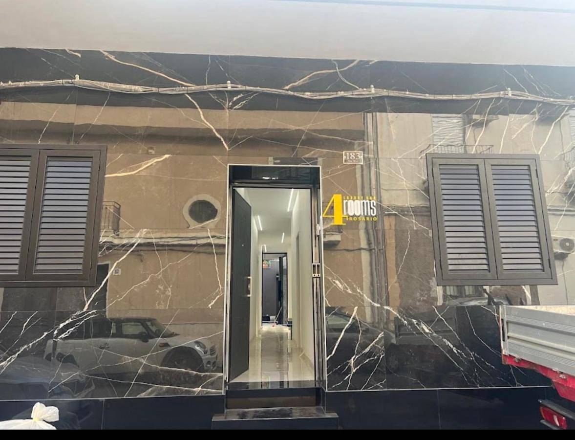 Double Room with Private Bathroom in Catania, Catania e dintorni
