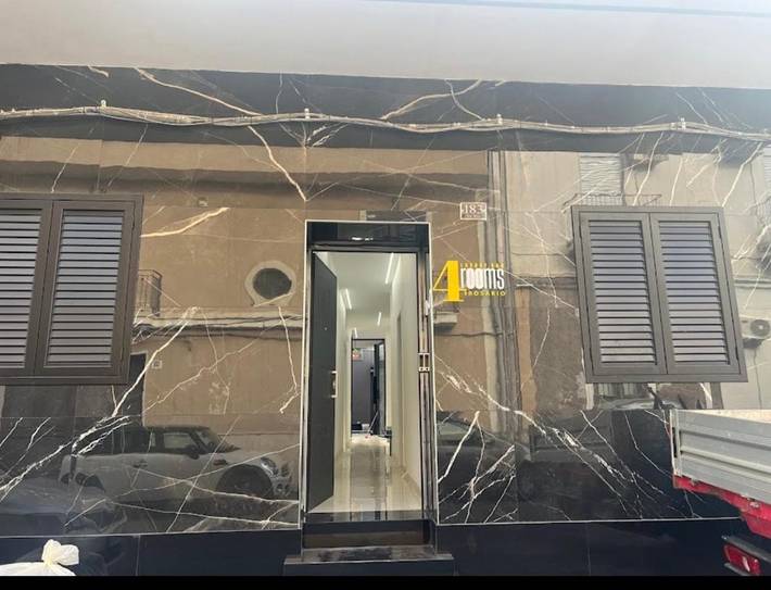 Maison d’hôte pour 2 personnes, avec piscine ainsi que jardin et vue, animaux acceptés à Catane - 2