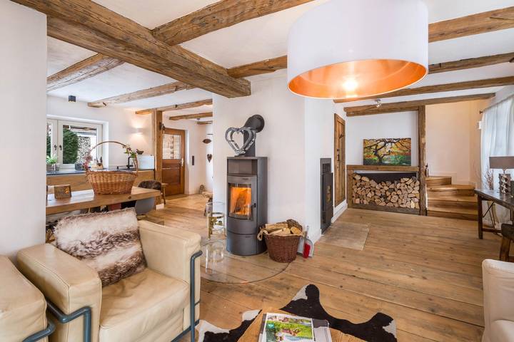 Elegantes Alpenchalet mit Wlan, Balkon, Whirlpool, Sauna und Blick auf die Berge in Sudelfeld, Bayrischzell