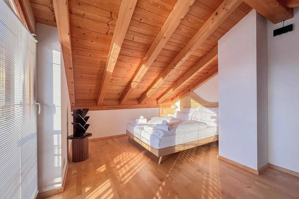 Ganze Wohnung, ღliboria | Elegantes Bergblick Refugium am See in Riegsee, Das Blaue Land