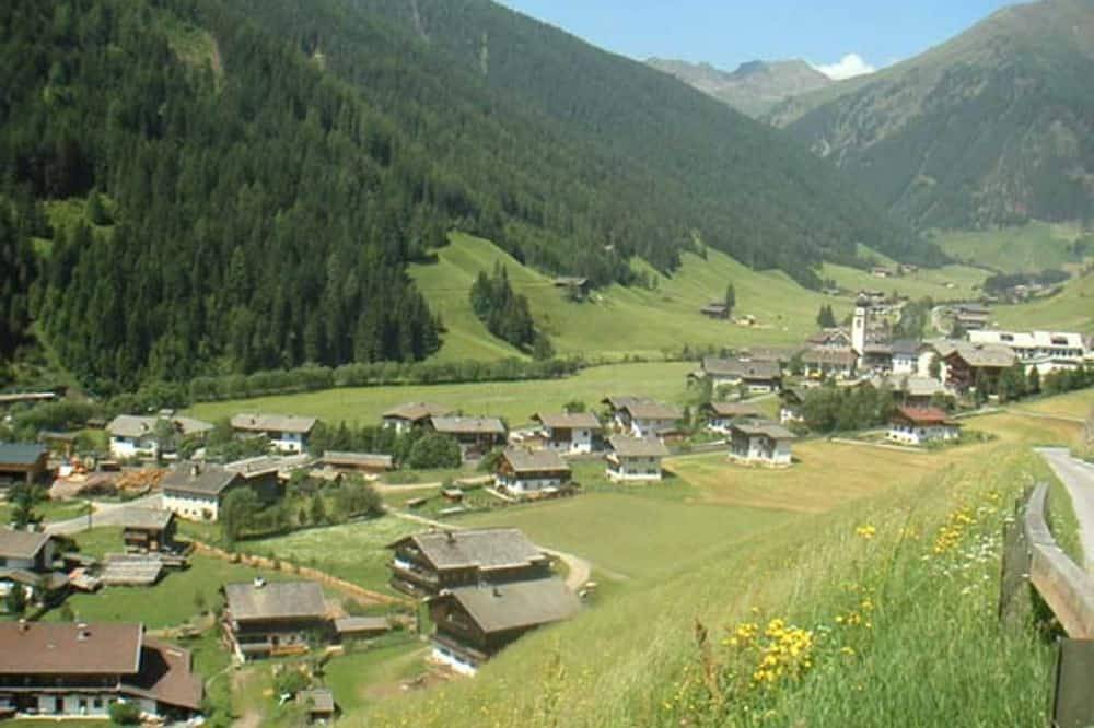Ganze Wohnung, Ferienwohnung Daniela Mair - Ferienwohnung Berg 1 in Villgratner Berge, Innervillgraten