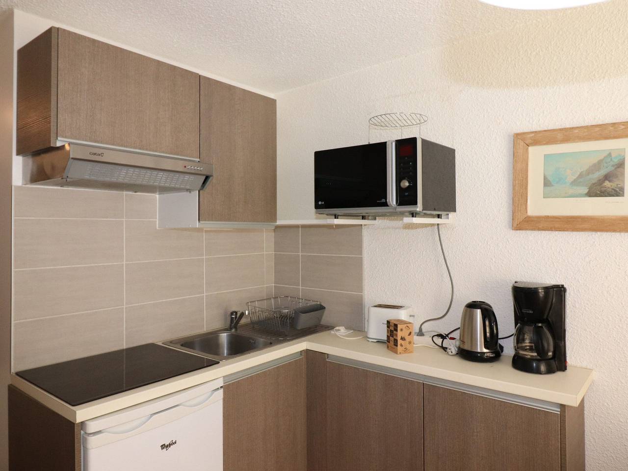 Entire studio, Renovated studio with balcony, near slopes, pets allowed in Tignes, Massif de la Vanoise