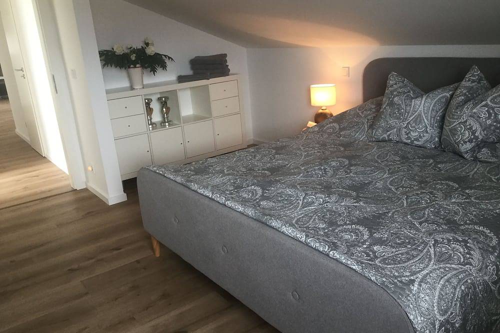 Ganze Wohnung, Charmante moderne helle Ferienwohnung / 100 qm in Groß Umstadt  Feldrandlage in Groß-Umstadt, Main-Odenwald