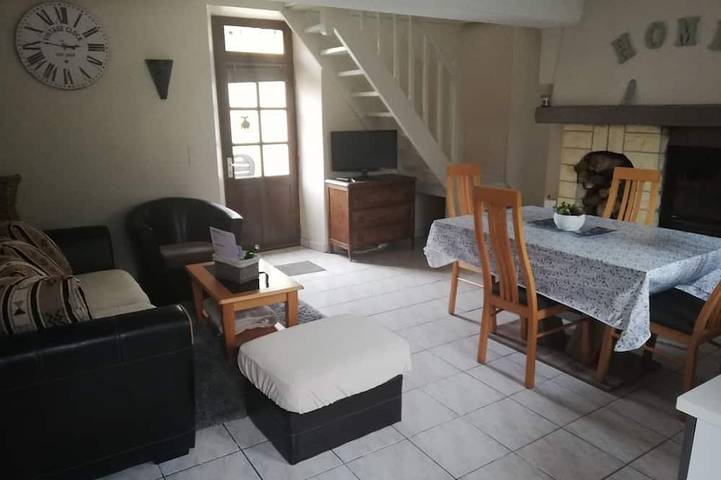 Maison de vacances pour 4 personnes, avec jacuzzi et terrasse
