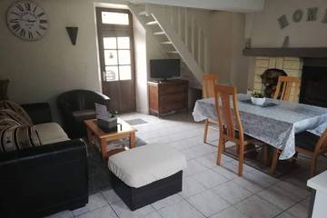 Gîte pour 4 personnes, avec jacuzzi et terrasse à Anctoville