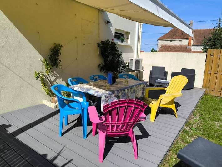 Gîte pour 6 personnes, avec terrasse et jardin, animaux acceptés à Bransat - 3