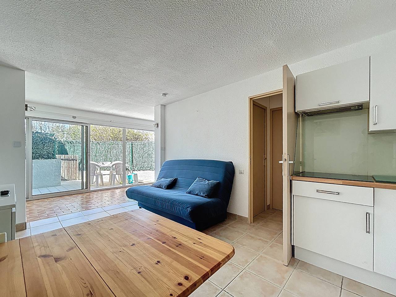 Appartement entier, Appartement en front de mer avec terrasse et piscine in Saint-Cyprien, Côte d'Améthyste
