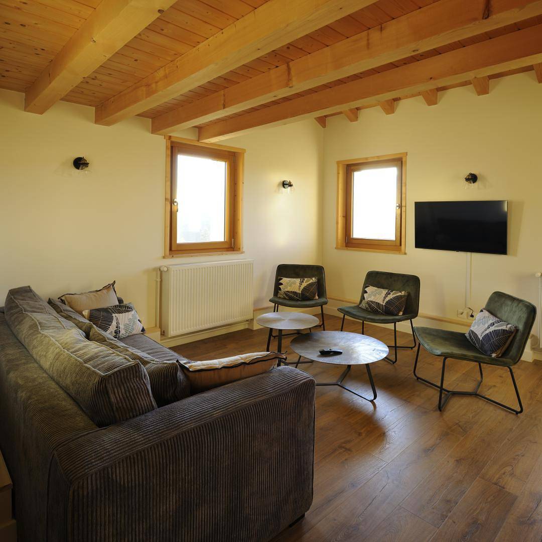 Au coeur des Etoiles-La colline enchantée in La Pesse, Parc naturel régional du Haut-Jura