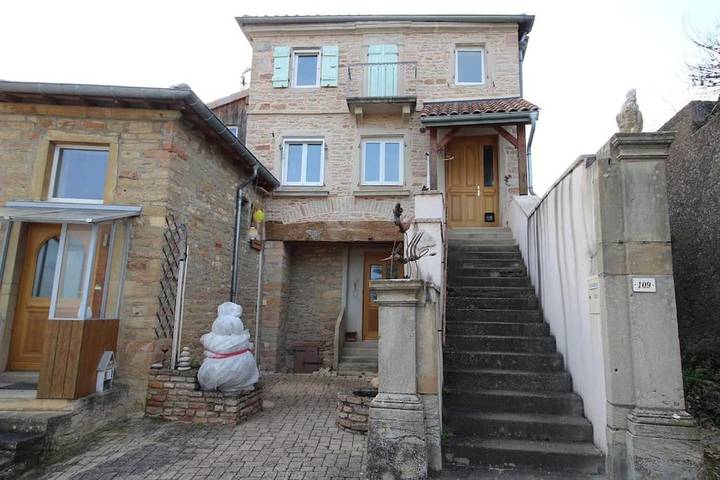 Location de vacances pour 6 personnes, avec vue dans Davayé