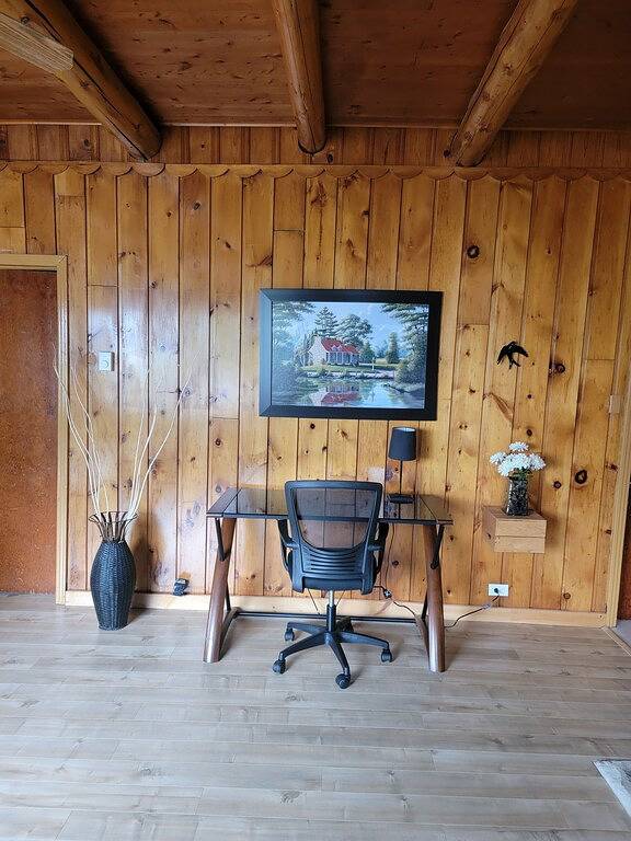 Cabin rentals and lodges for 6 people, with garden and hot tub in Quebec