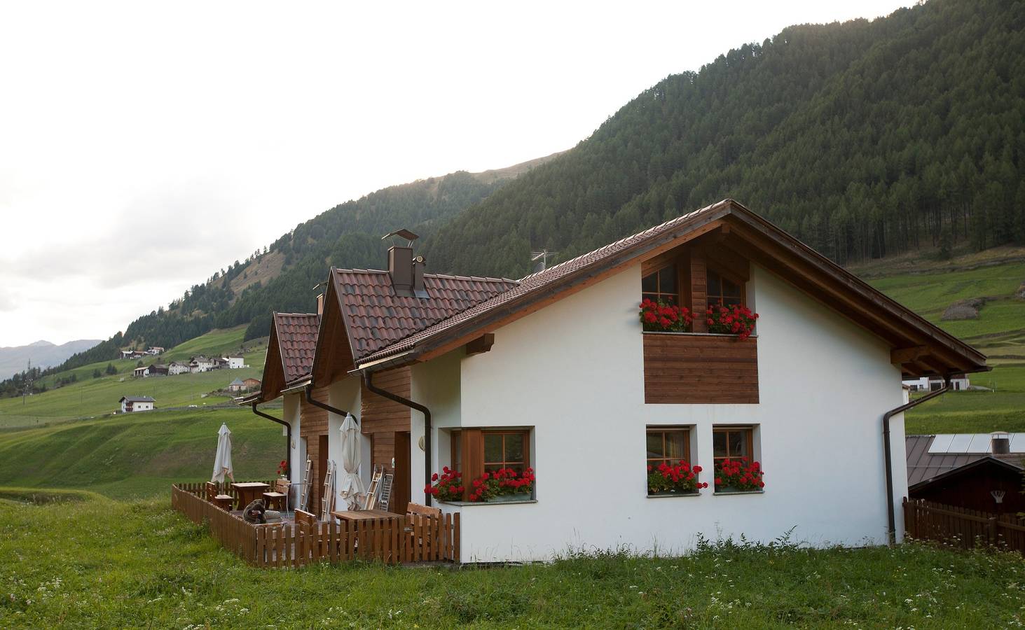 Appartement entier, Appartement "Rieglhof Maisel" avec vue sur les montagnes, jardin et Wi-Fi in Graun, Sud-Tyrol