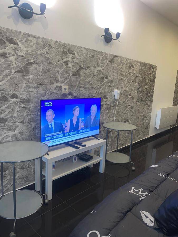 Gîte pour 2 personnes, avec jardin à Villeneuve-le-Roi - 2