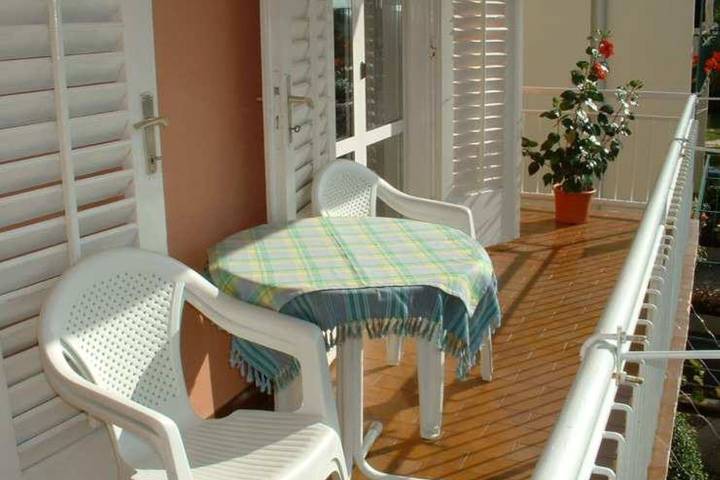 Ferienwohnung für 5 Personen, mit Balkon/Terrasse in Punat