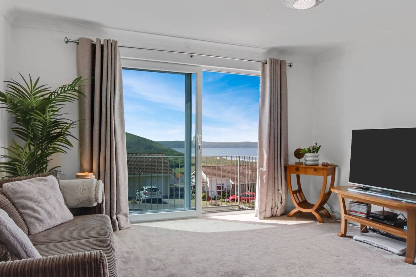 Coastal 4 bed retreat with sea views - Woolacombe in Devon