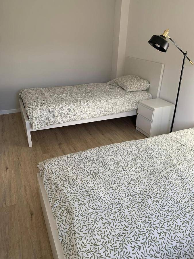 Appartement entier, Appartement au coeur du village au rez de chaussée in Castéra-Verduzan, Gers