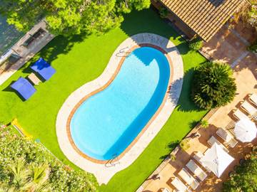 Holiday home in Muro, North Majorca für 16 