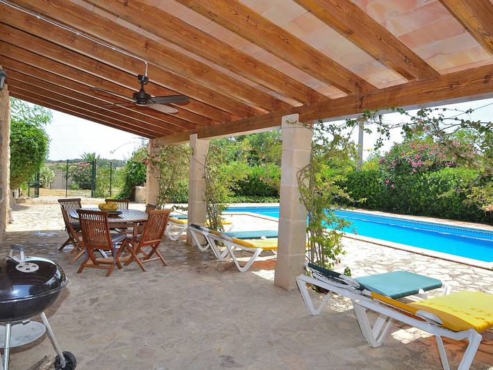 Finca für 6 Personen, mit Terrasse und Garten in Lloret de Vistalegre - 4