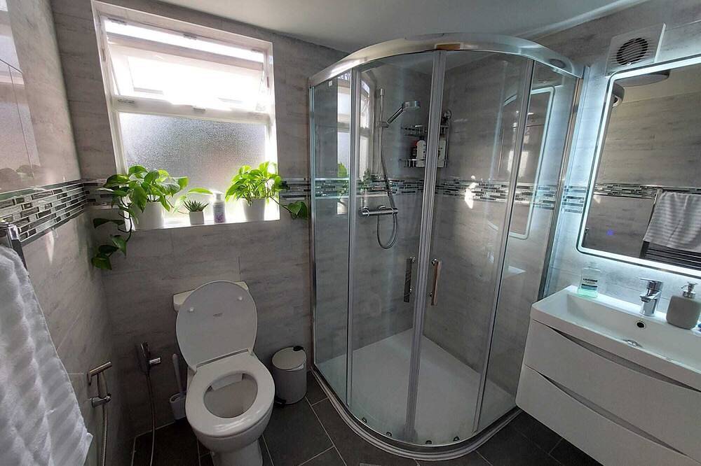 Private Annexe in Cheadle near Manchester Airport in Stockport, Greater Manchester