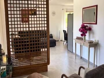 Location De Vacances pour 4 Personnes dans Lacoste, Parc naturel régional du Luberon, Photo 3