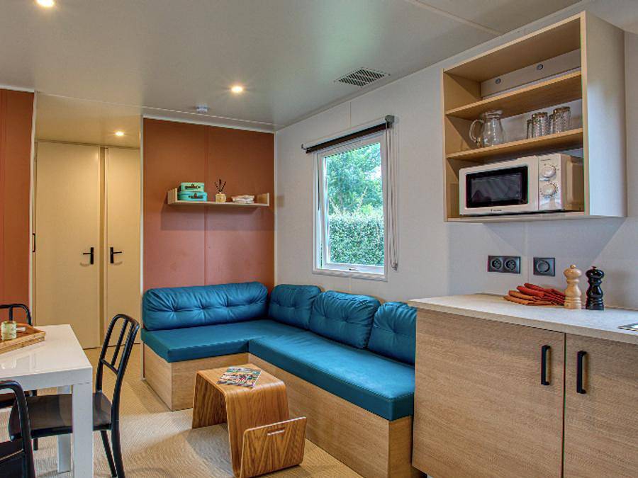 Camping Le Rocher de la Cave - Mobilhome 8 personnes - 4 chambres in Carsac-Aillac, Périgord Noir