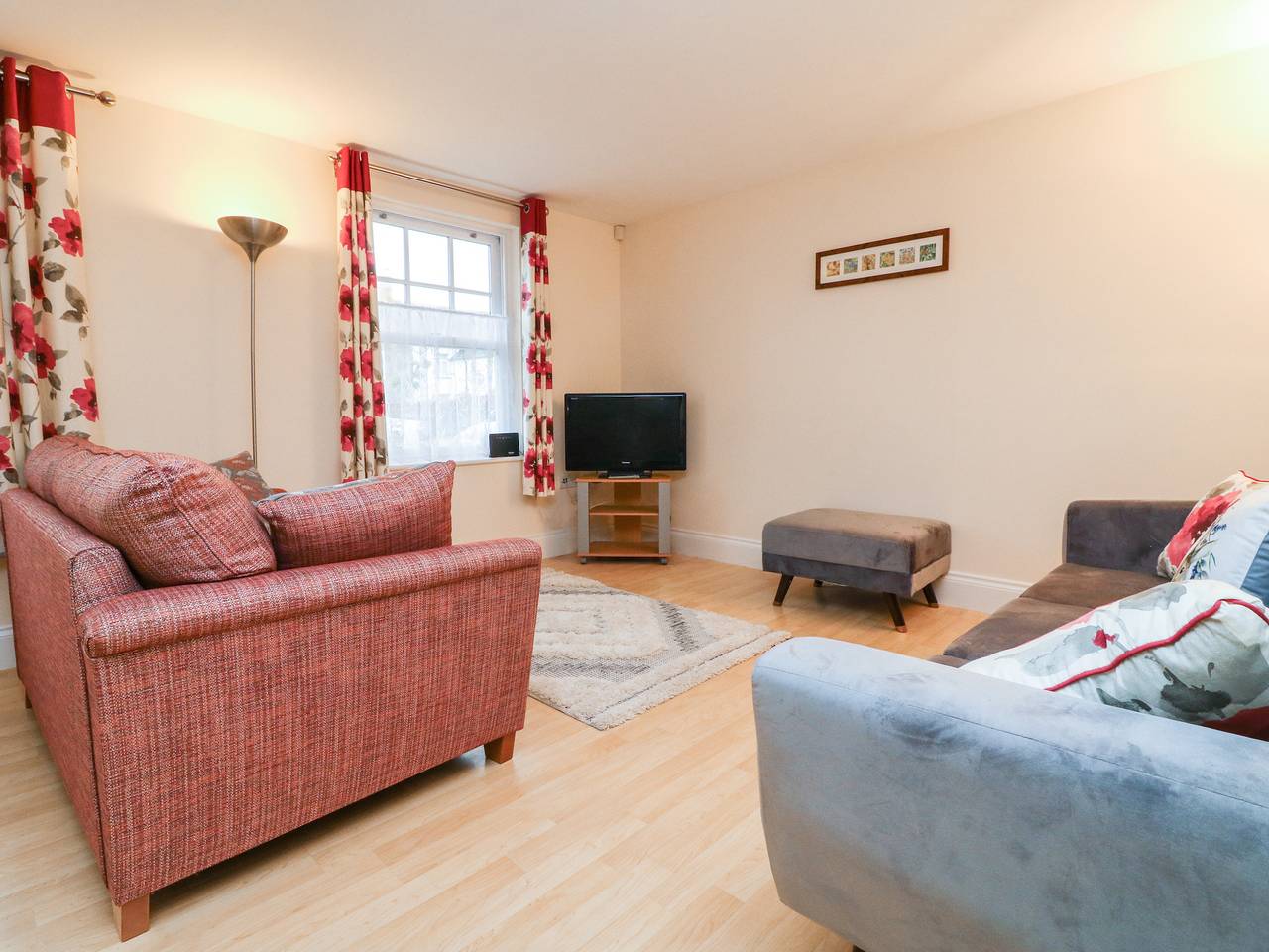 Entire apartment, 1 Tregonwell Court in Minehead, Somerset