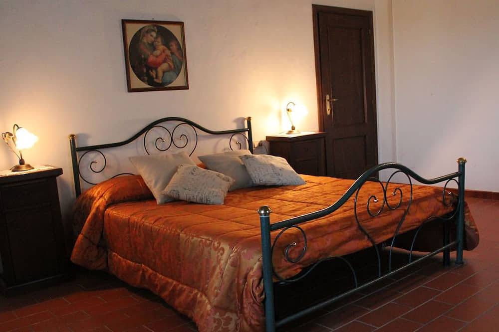 Casa de campo típica que ofrece Navidad y Año Nuevo in Ponte Cuti, Todi