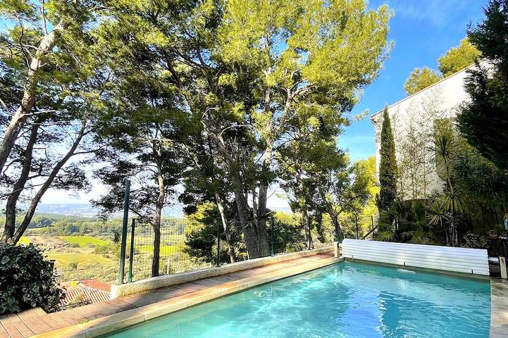 Villa for 16 people, with pool and sauna as well as garden and hot tub, with pets - 1