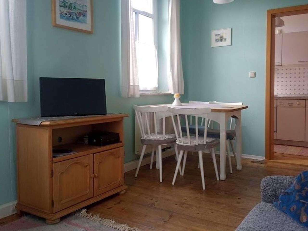 Entire apartment, Apartment 'Ferienwohnung Lok Alfred, 38qm' with Shared Garden in Fladungen, Rhön-Bayern