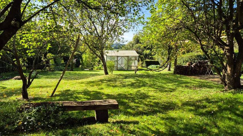 Location de vacances pour 4 personnes, avec vue et terrasse à Souligné-Flacé - 3