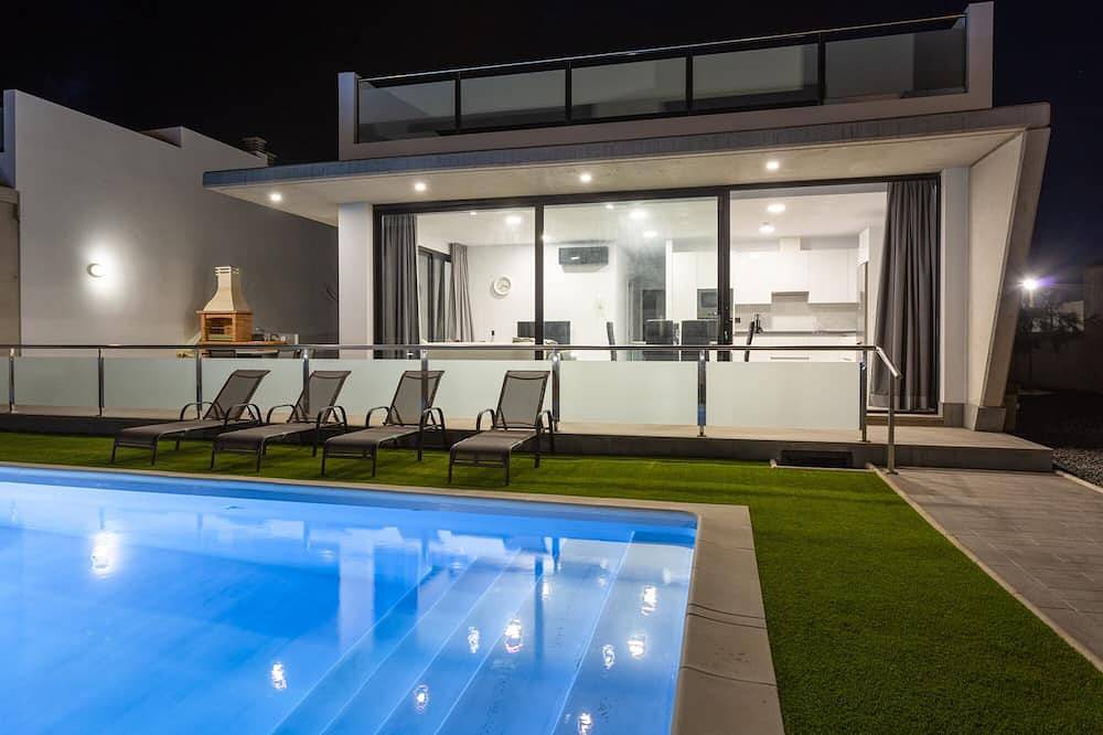 Casa vacanza a La Oliva a partire da 266€ a notte