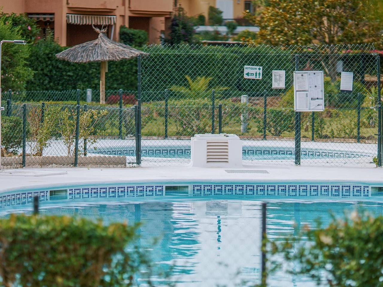 Apartamento entero, Apartamento familiar de 2 dormitorios junto al golf en Sancti Petri in Novo Sancti Petri, Chiclana de la Frontera