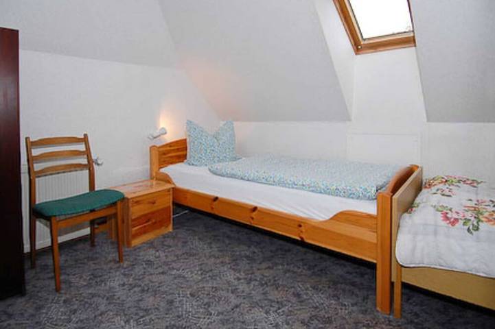 Ferienwohnung für 5 Personen, mit Garten in Neu Augustengroden - 4