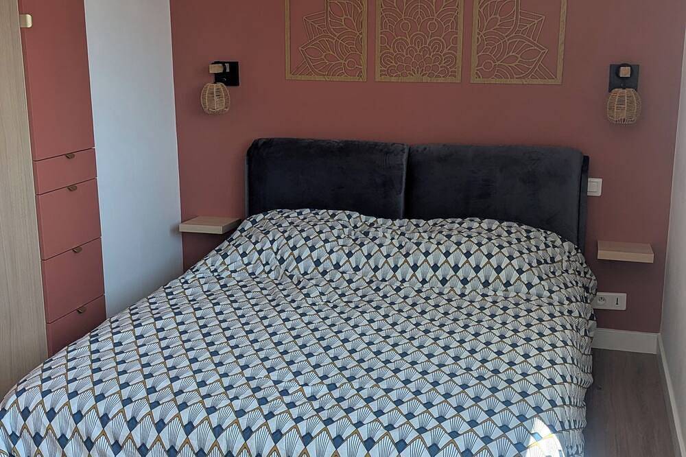 Entire apartment, 1-bedroom apartment, 4people, 100m from the beach in Le Portel, Boulogne-sur-Mer region