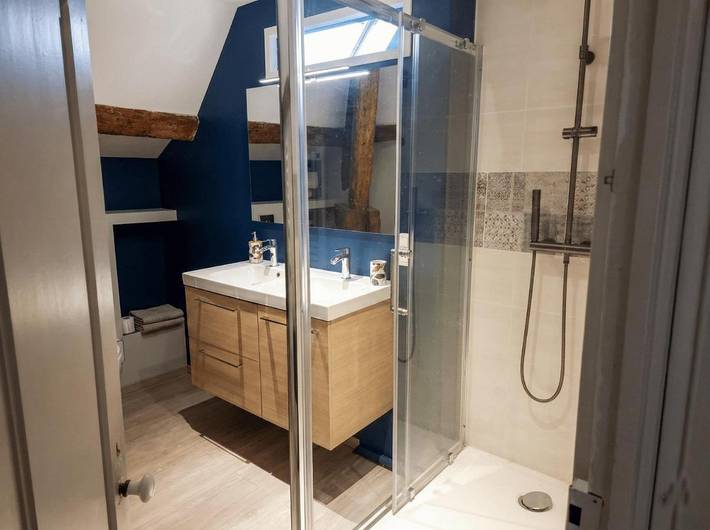 Chambre d’hôte pour 2 personnes, avec jardin et vue à Thiers - 4