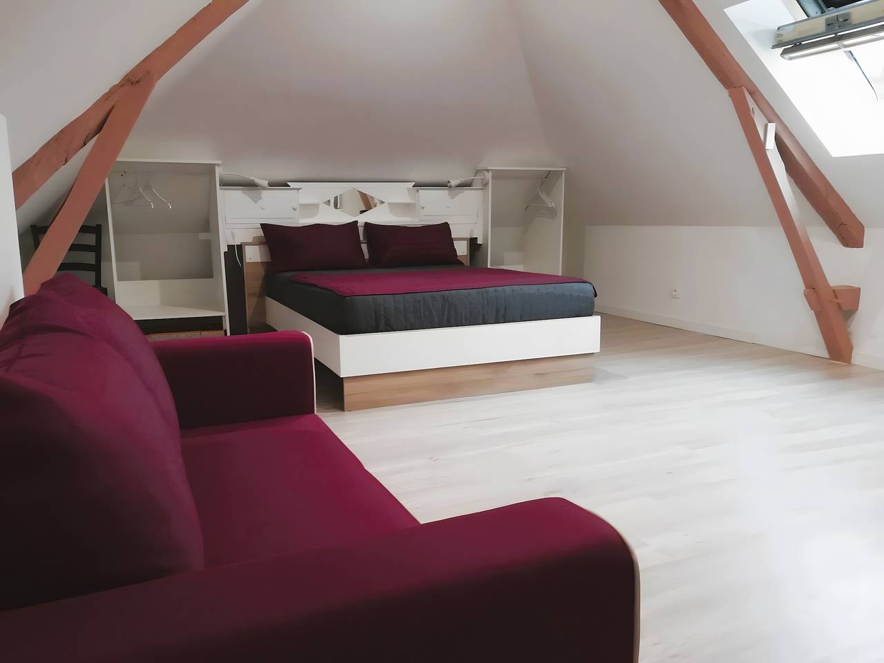 Gite louplàa – renovierter Bauernhof im Grünen am Bach in Oloron-Sainte-Marie, Béarn