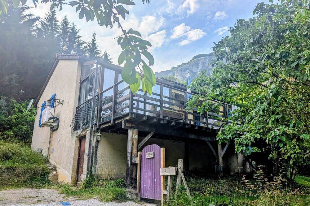 La Maison d'Omélie de Tournemire in Tournemire, Parc naturel régional des Grands Causses