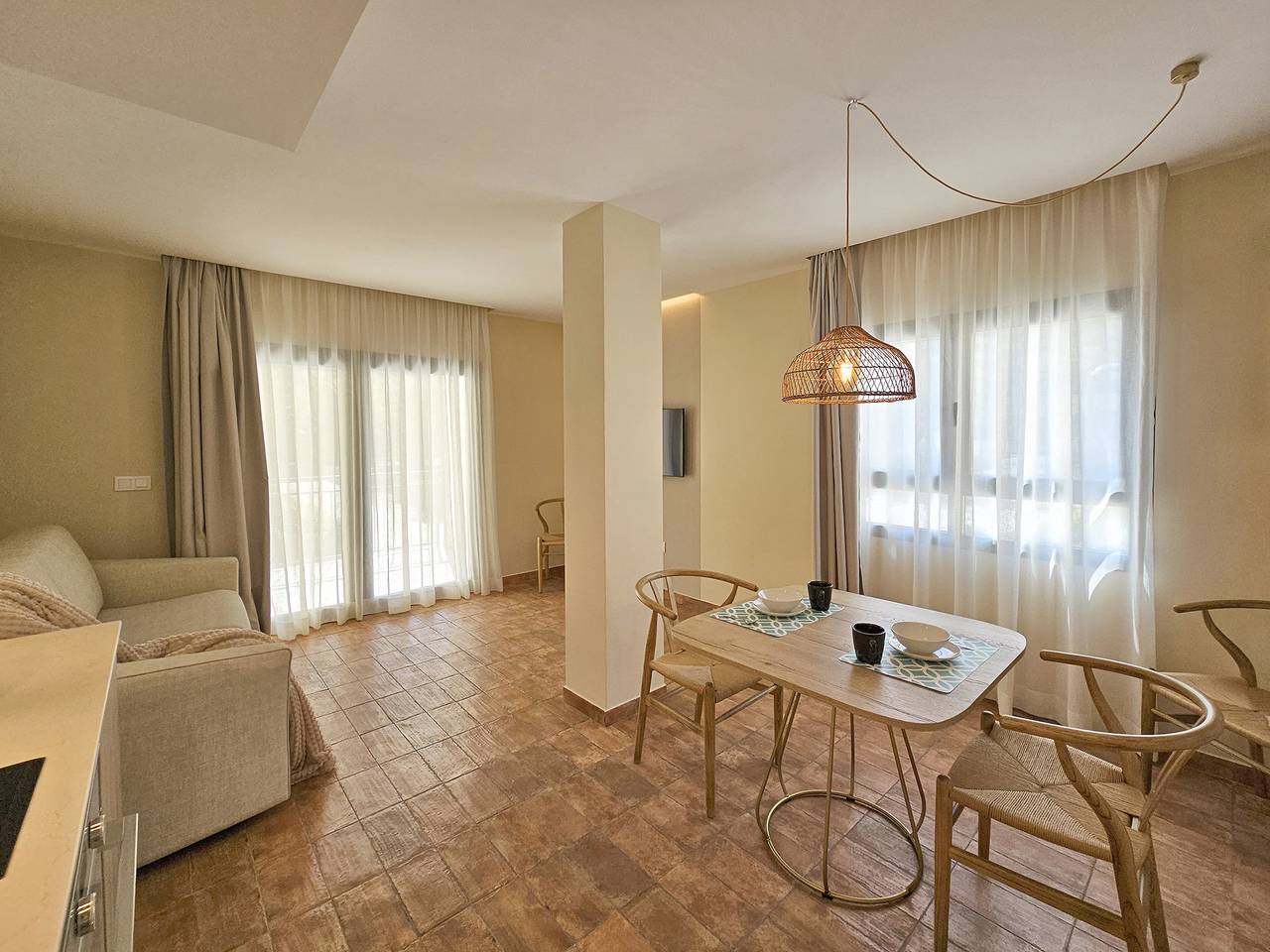 Gehele studio, Studio voor 2 personen met balkon in Valencia City Centre, Valencia